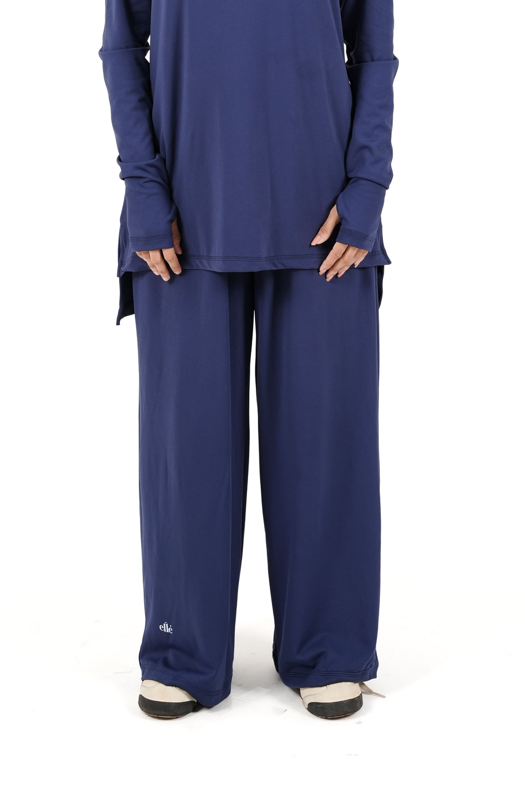 RA.ellé's Straight Cut Pant