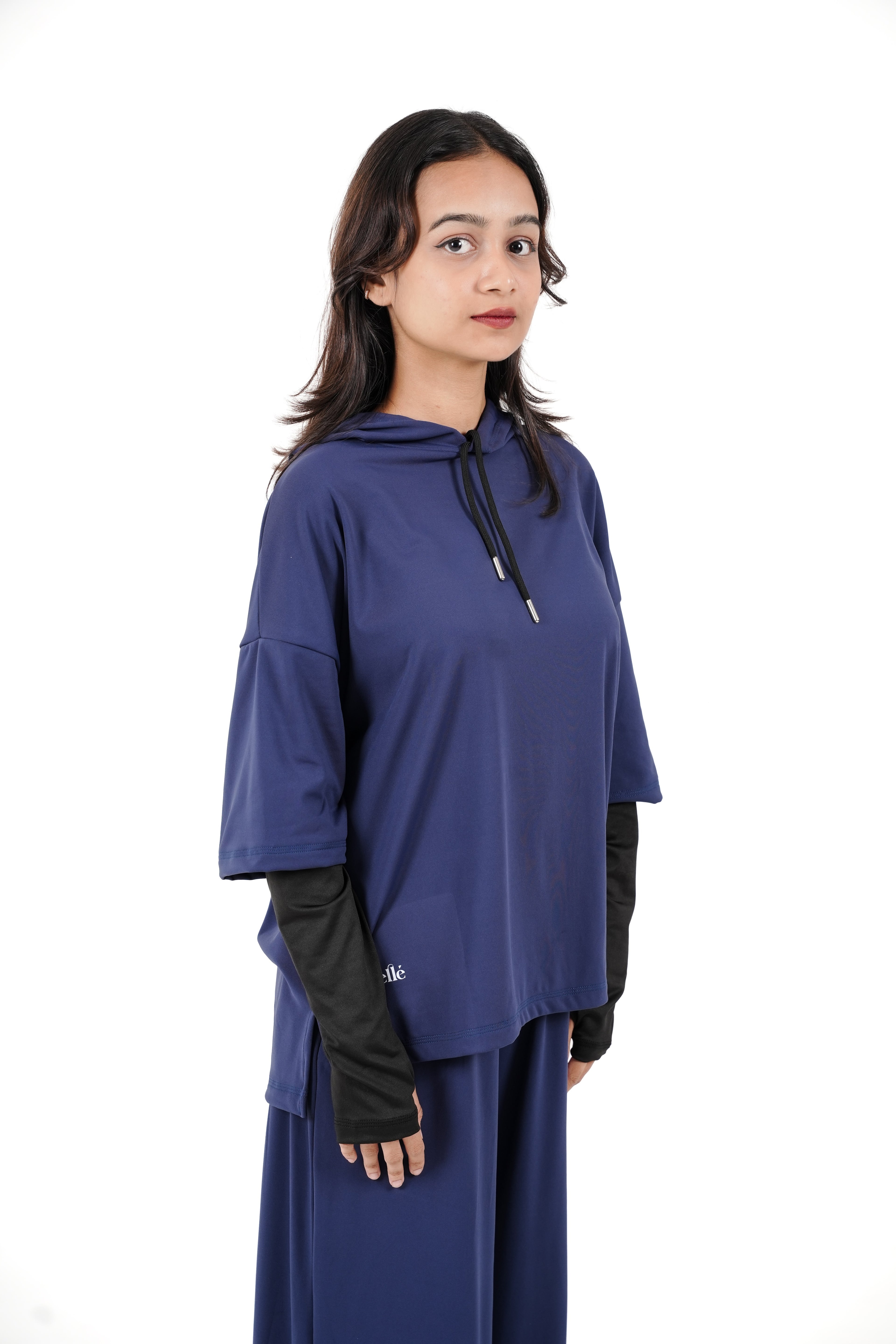 RA.ellé’s Active T-Shirt Set