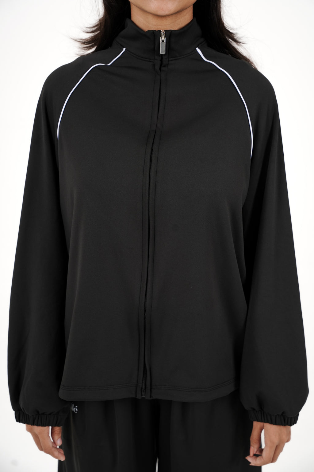 RA.ellé’s Core Jacket Set