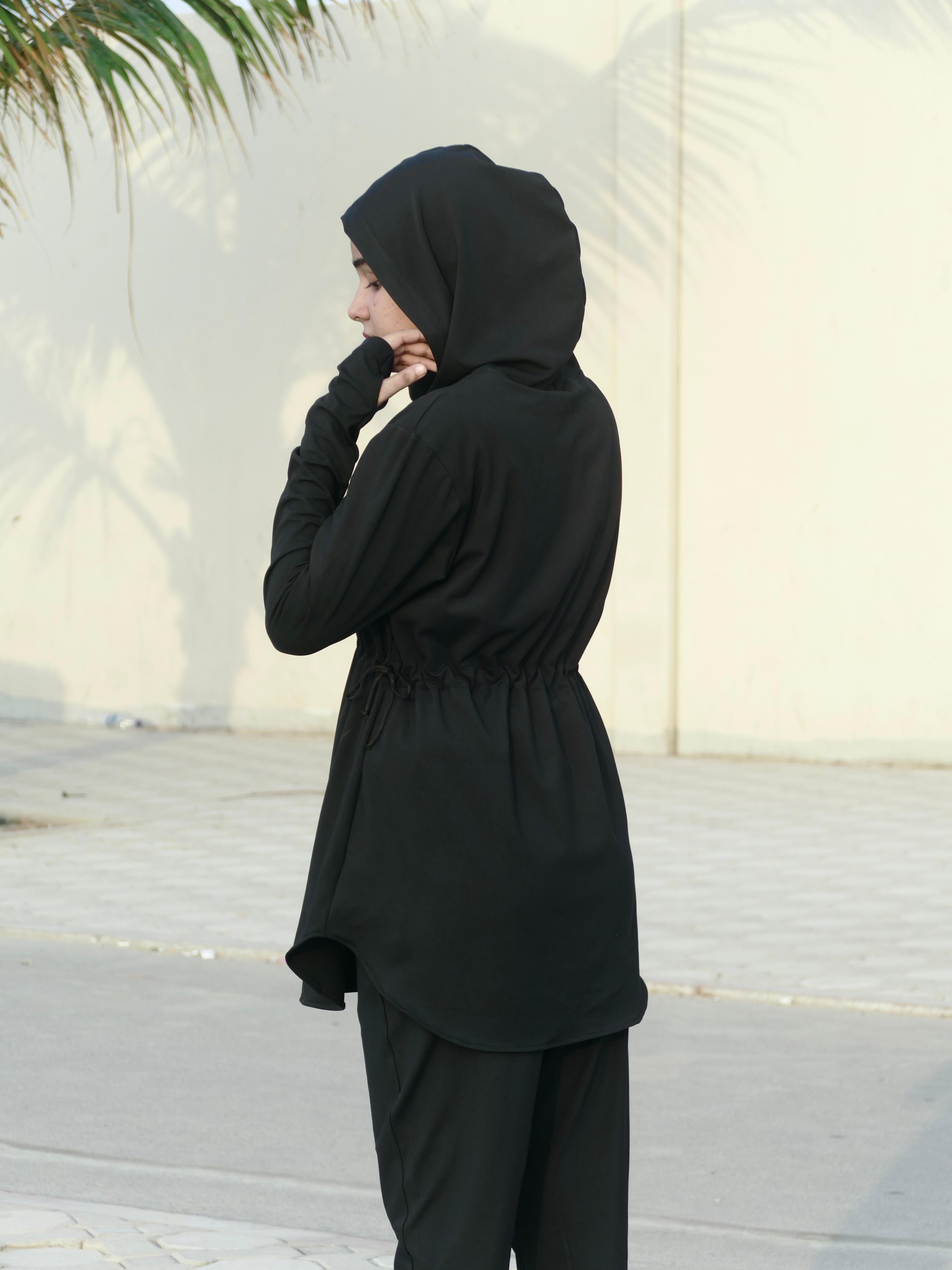 RA.ellé’s Hooded Rope Set