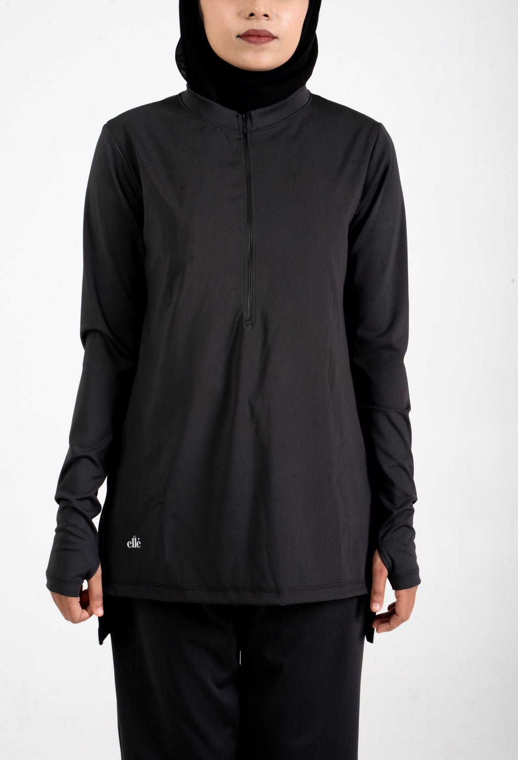 RA.ellé’s Zip Top Black