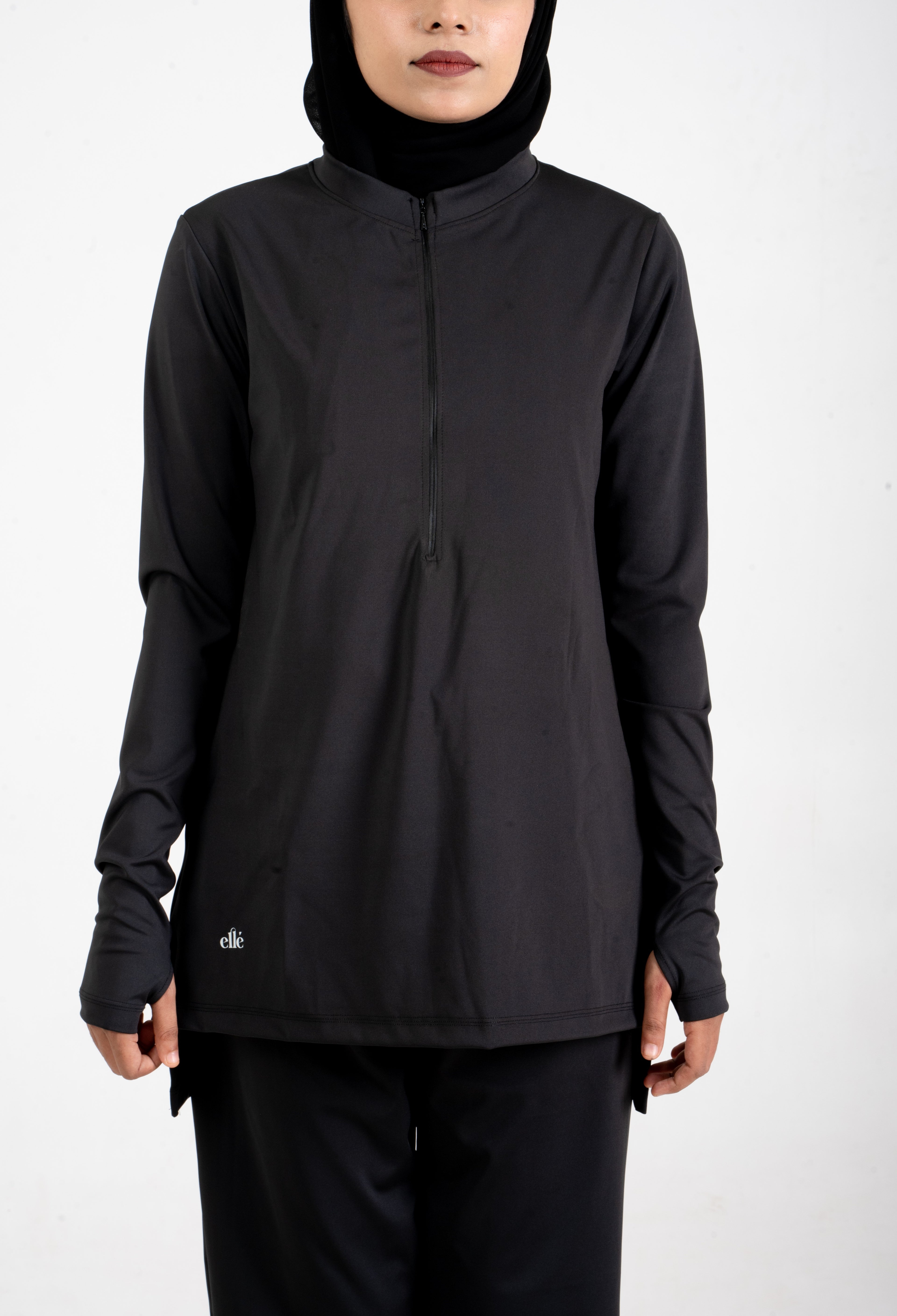RA.ellé’s Zip Top Black