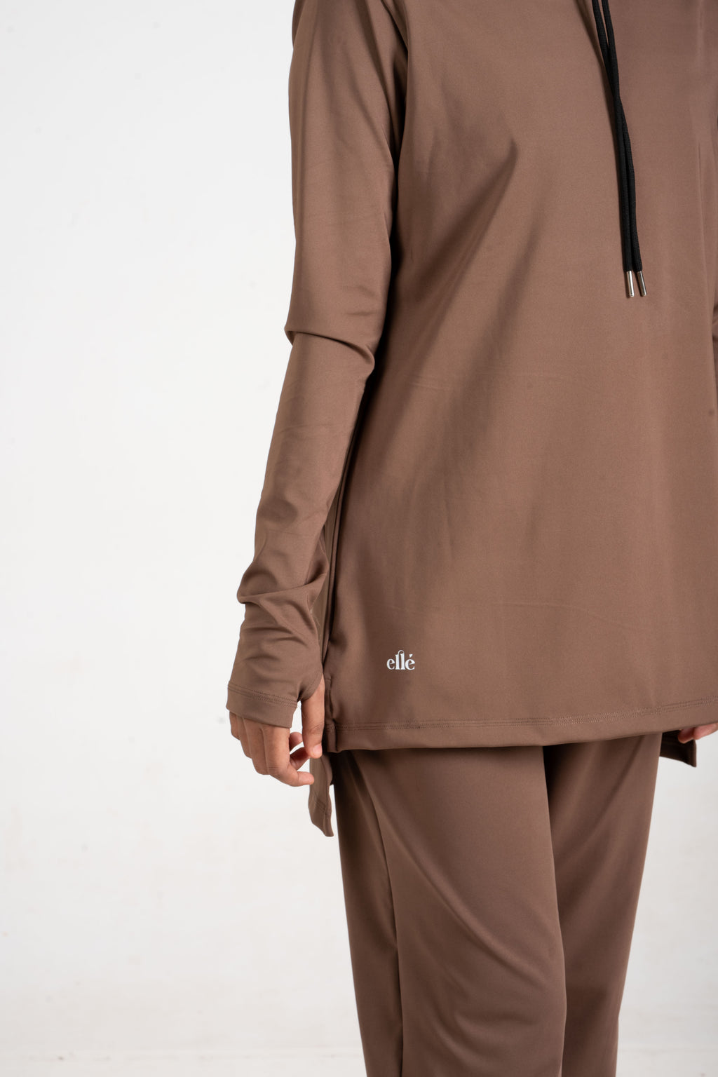RA.ellé’s Plain Hooded Set Brown