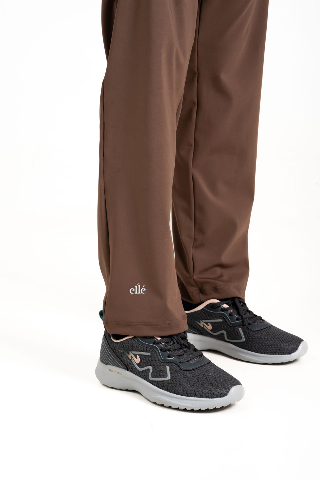 RA.ellé’s Plain Hooded Set Brown