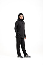 RA.ellé’s Plain Hooded Set Black