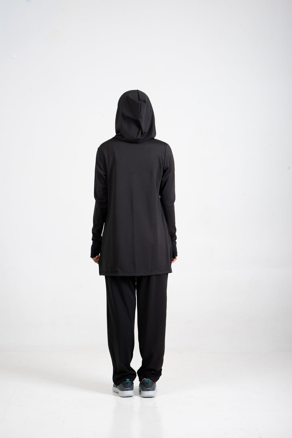RA.ellé’s Plain Hooded Set Black